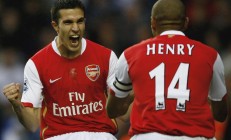 米兰体育下载-末节风暴，奇才逆转凯尔特人，库里式稳定成胜负关键