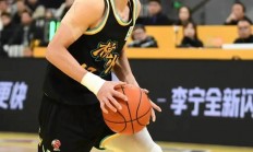 米兰真人-包含浙江广厦将在主场对阵山东男篮的词条