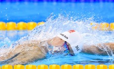 ac米兰-萨拉赫的爆发与玻利维亚的翻盘，足球世界中的奇迹与韧性