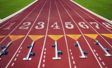 米兰体育app入口-战术的胜利，从英超争冠焦点战，看上海队如何以体系压制独行侠