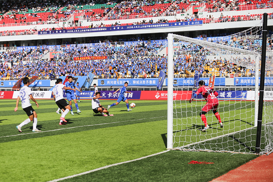 国内足球比赛热点聚集，球队全力备战决胜之役的简单介绍