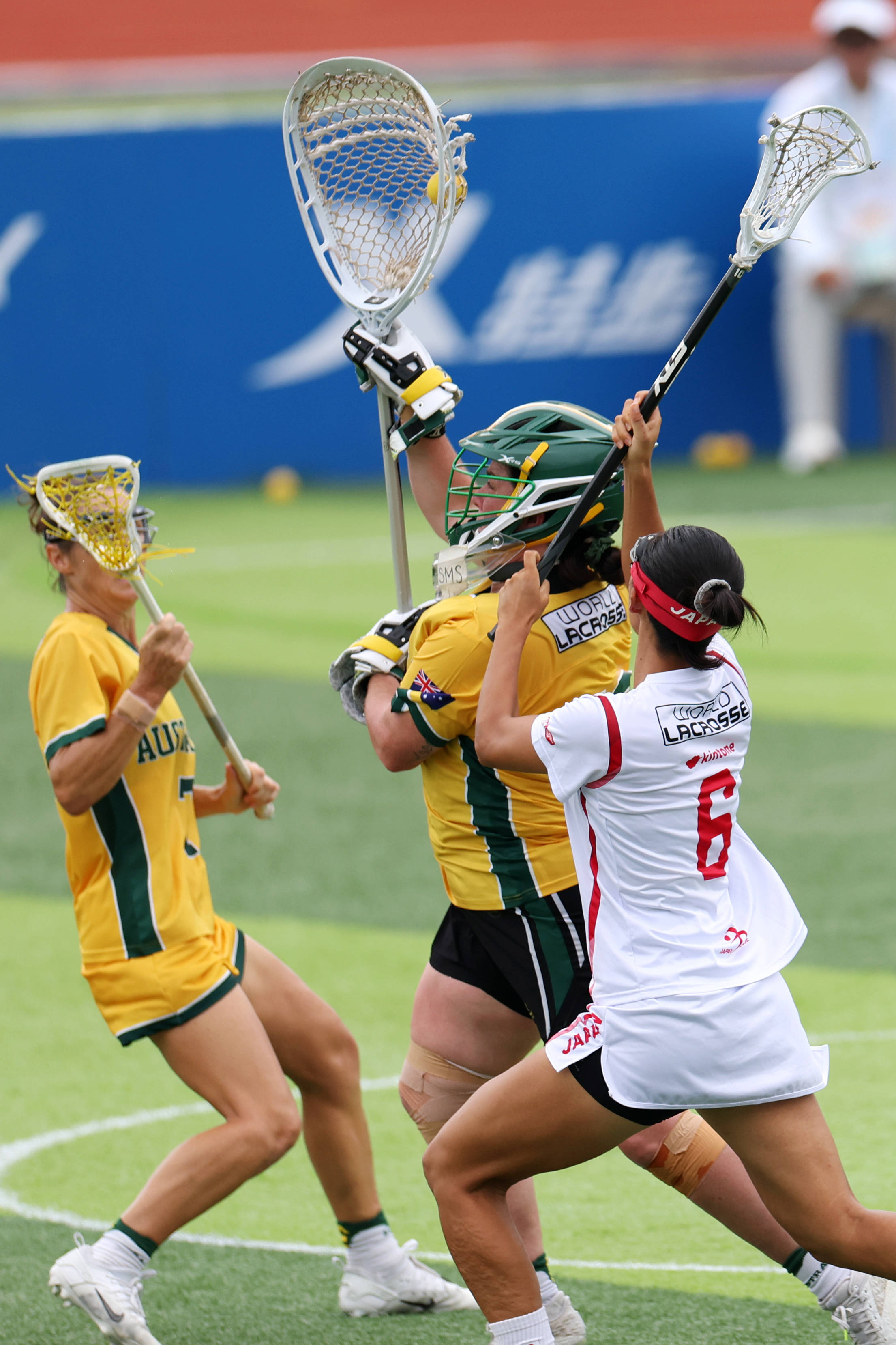 关于澳大利亚射击运动员精湛技艺，夺得金牌的信息