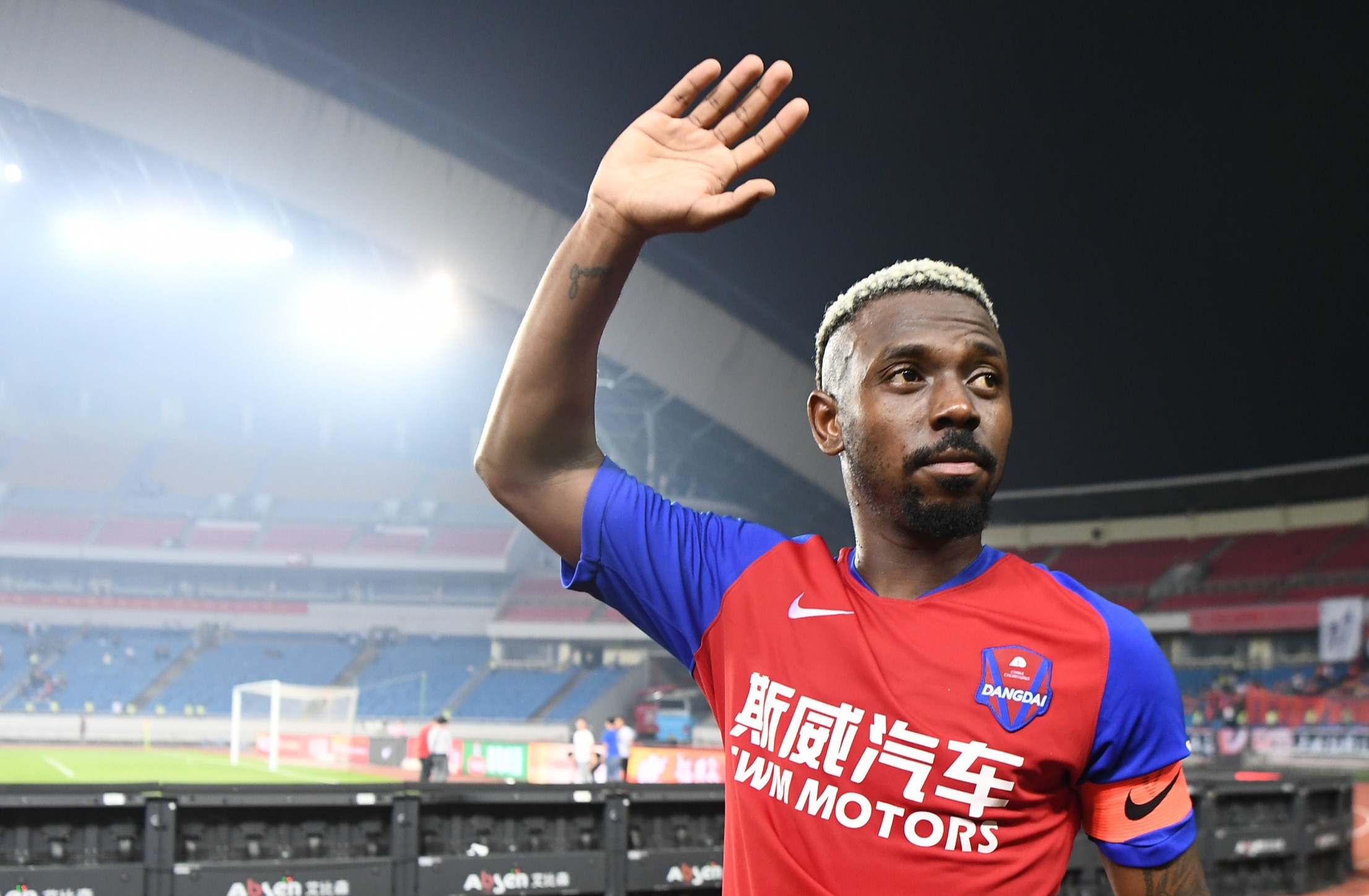 关于委内瑞拉国脚租借离队，前途遥不可及的信息