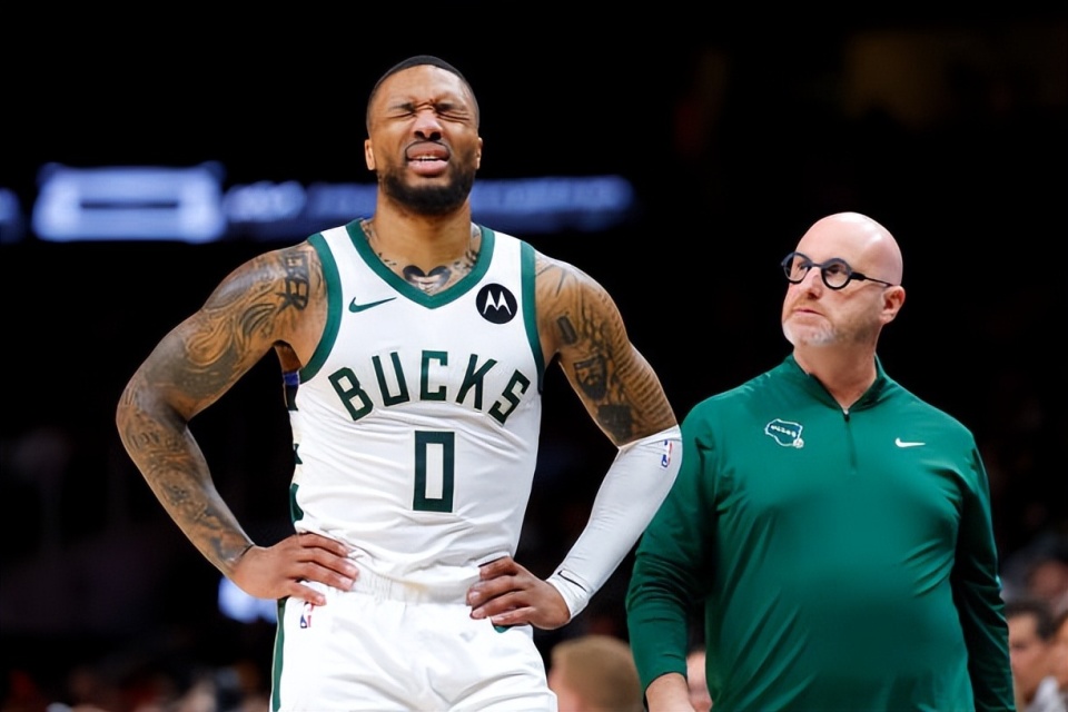 关于爵士血洗雄鹿，利拉德一己之力扛起全队的信息