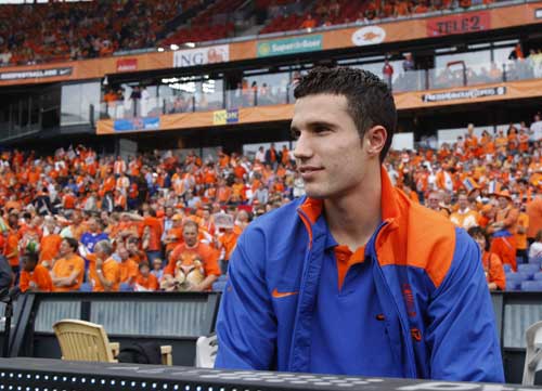 关于秘鲁绝杀皇马，范佩西惊艳世界的信息