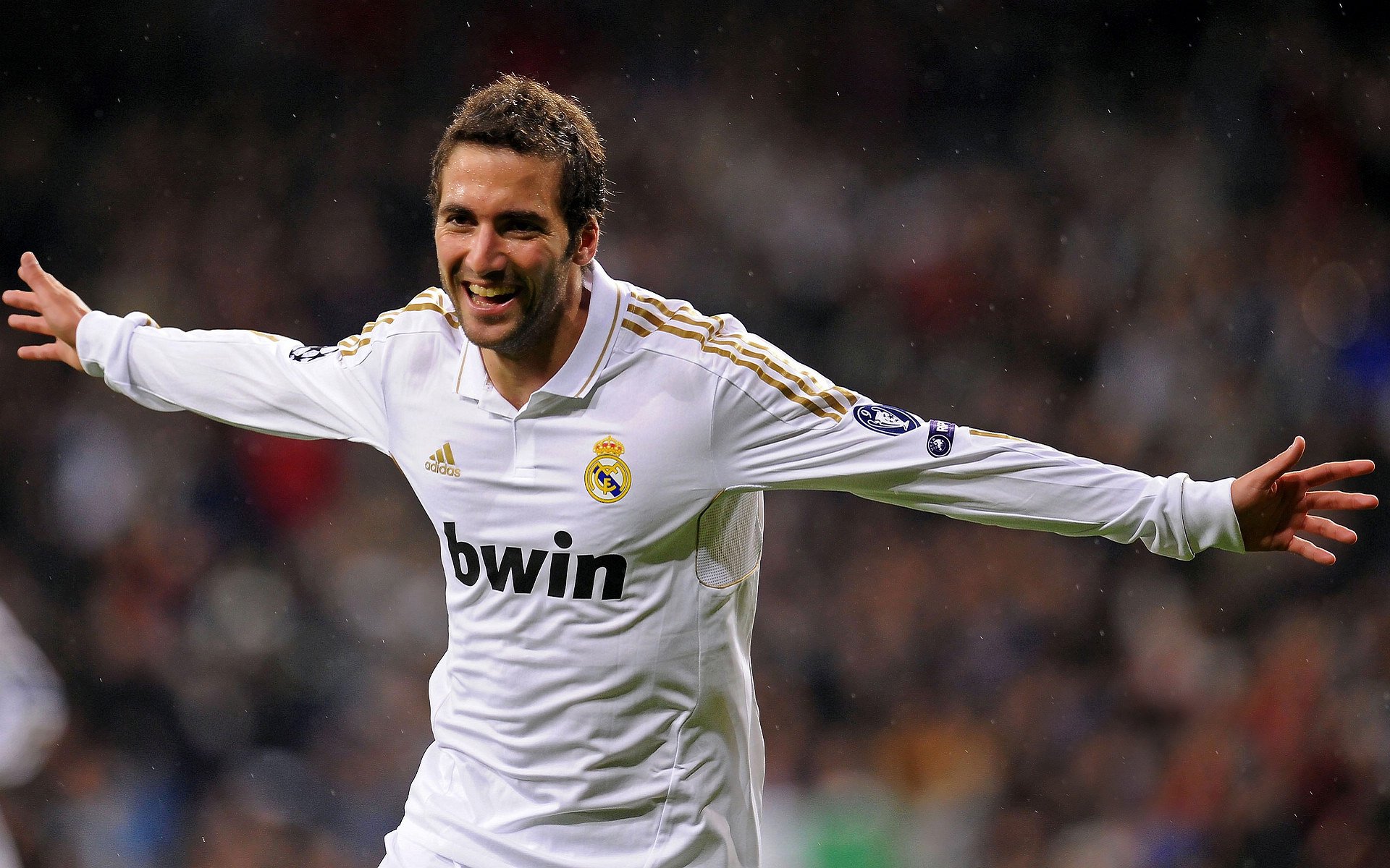 赛道与疆场，当C罗在F1争冠战中接管比赛