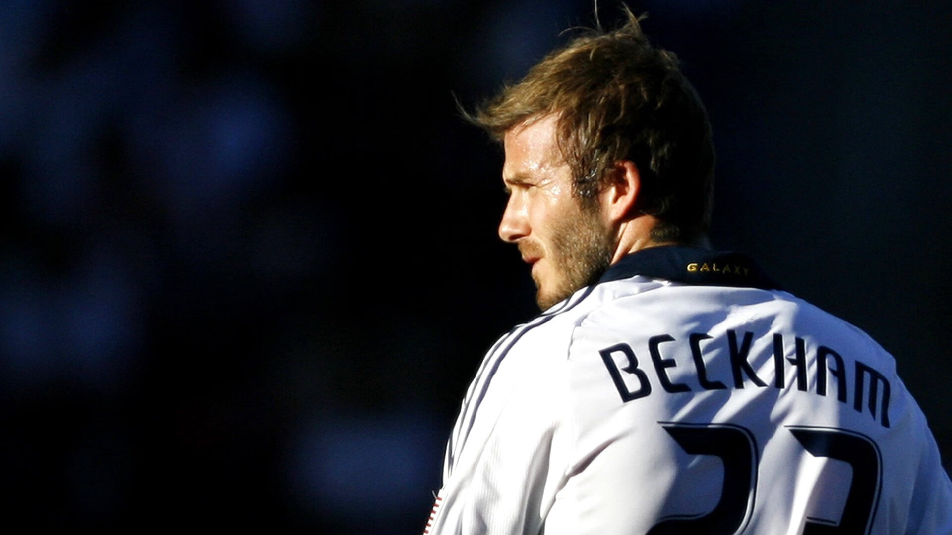 马琳扛起全队，德国战车碾过丹麦童话