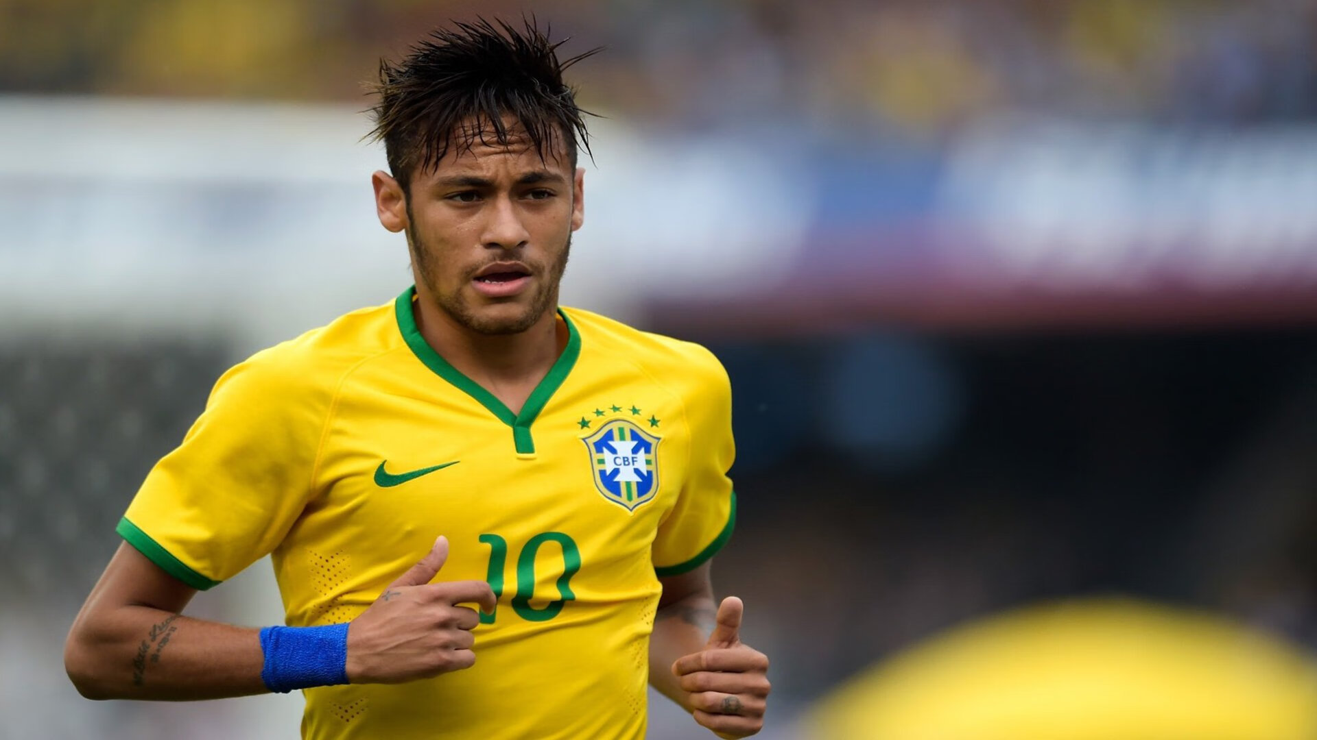 内马尔惊艳四座，美国队险胜那不勒斯—一场定义唯一的足球对决